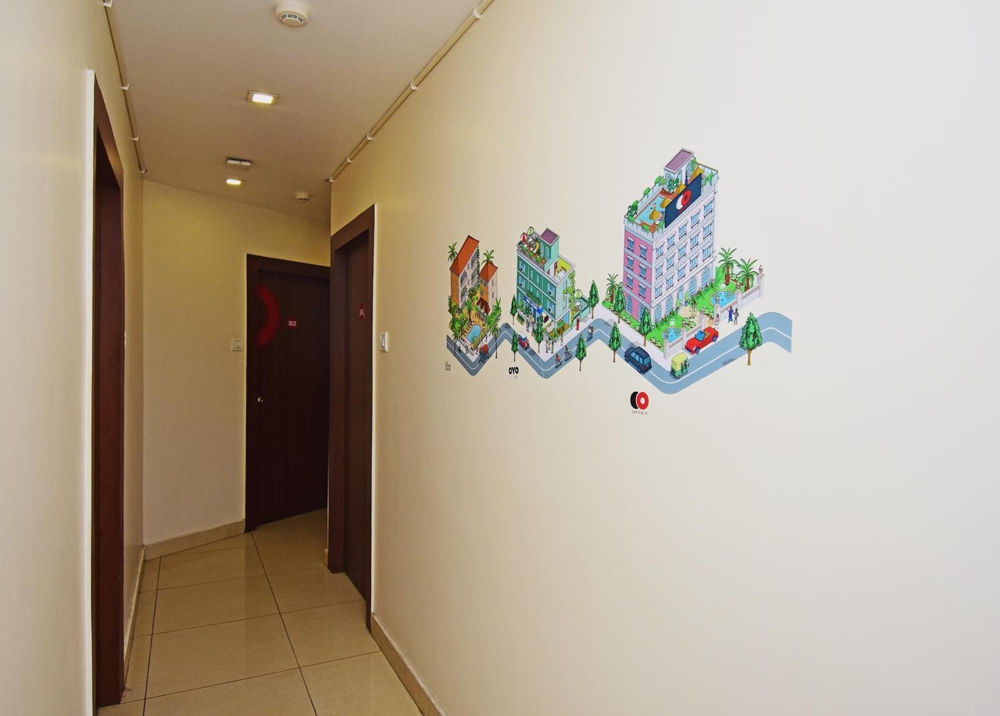 Super Collection O Gokul Residency Near Emami City Dumdum Opposite Raja Palace Hotell Dum Dum Eksteriør bilde